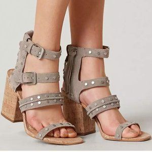 On Hold - Dolce Vita Effie Block Heel Sandals in Taupe Suede Size 9